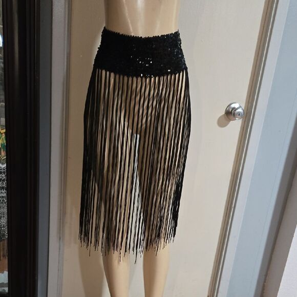 Elegant Black Fringe Skirt - Picture 1 of 4
